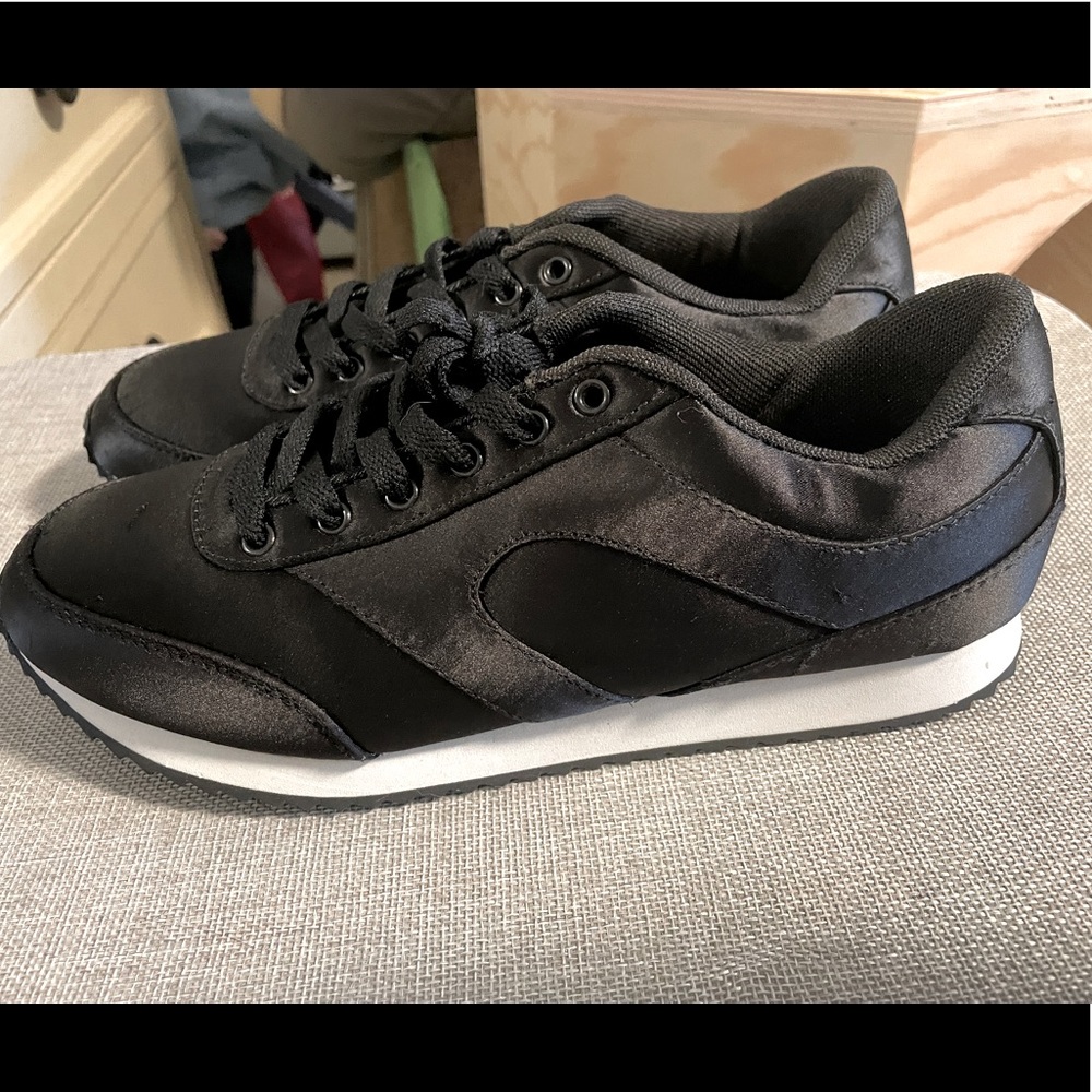 NWOT H&M Black Satin Sneakers Women US Size 8, UK 39